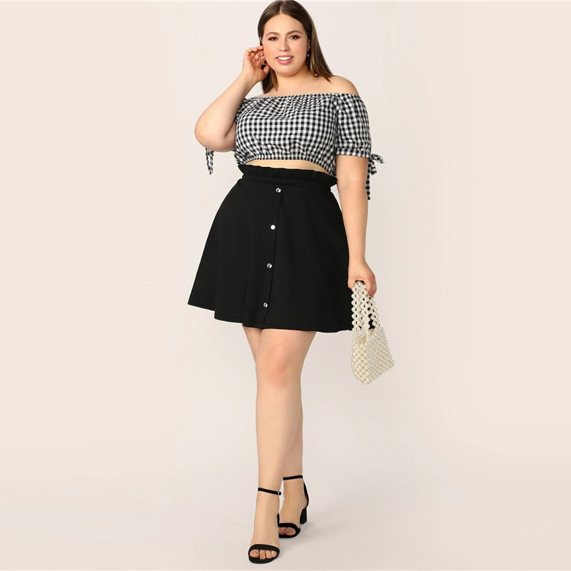 Plus Size Buttoned Flare Skirt