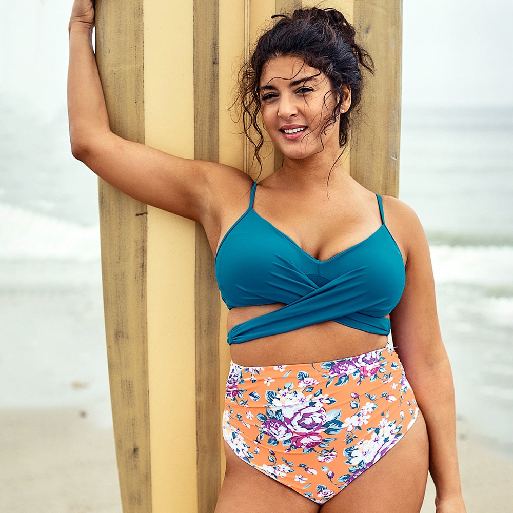 Plus Size Floral Cross Strap Two-Piece Swimsuit